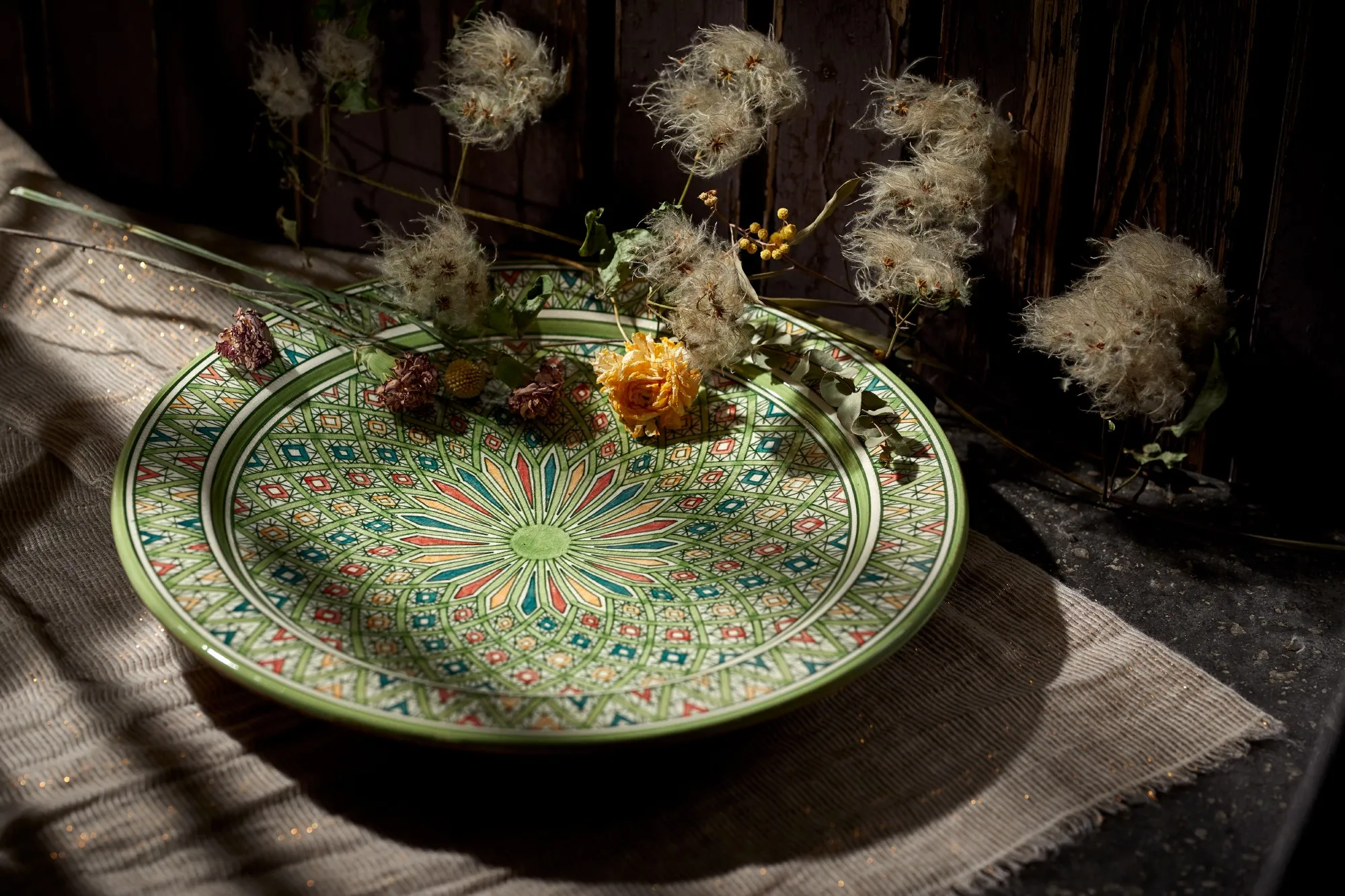 Zierteller, gelb, rot, blau, Ø 40 cm, H 6 cm