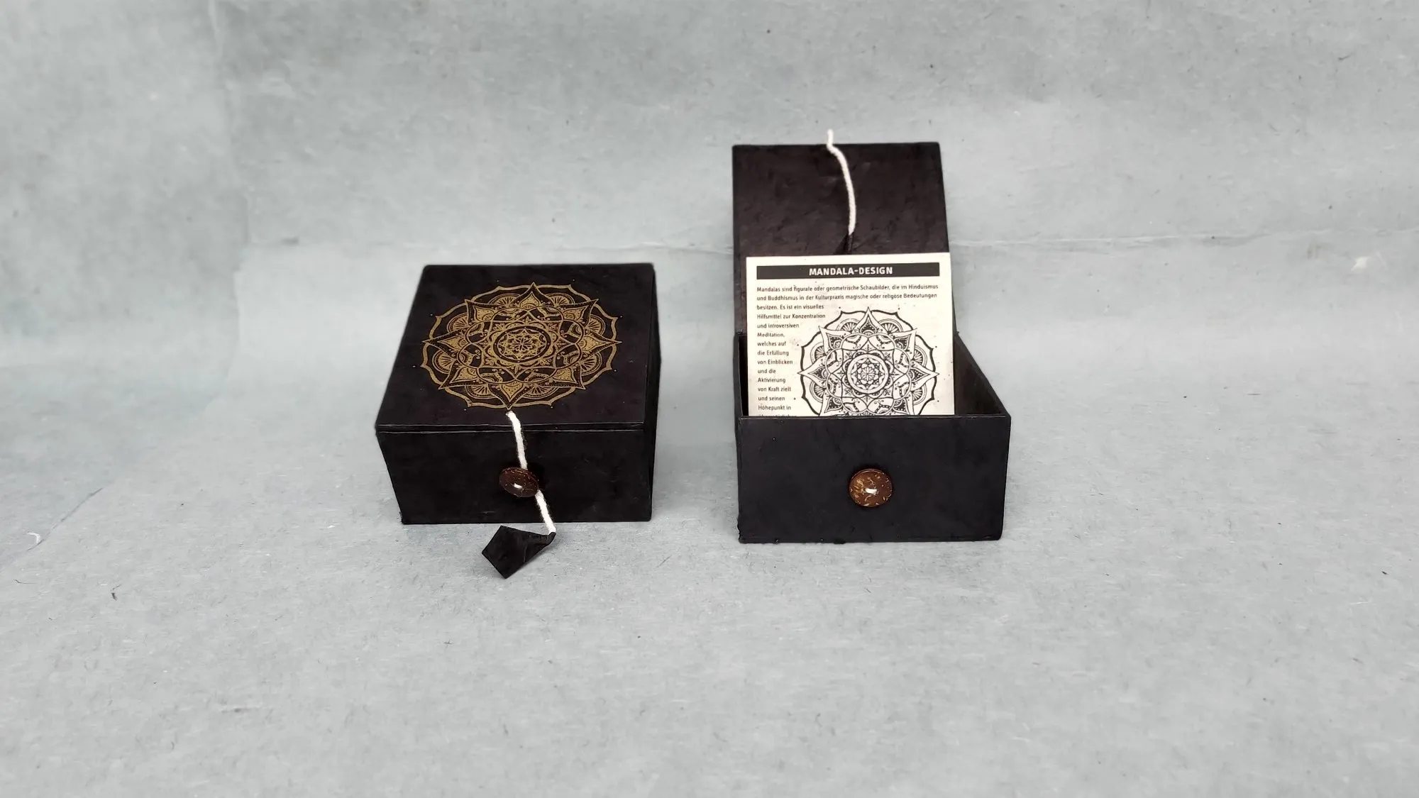 Lokta Box 'Mandala', schwarz, T 11 cm, B 11 cm, H 5,5 cm