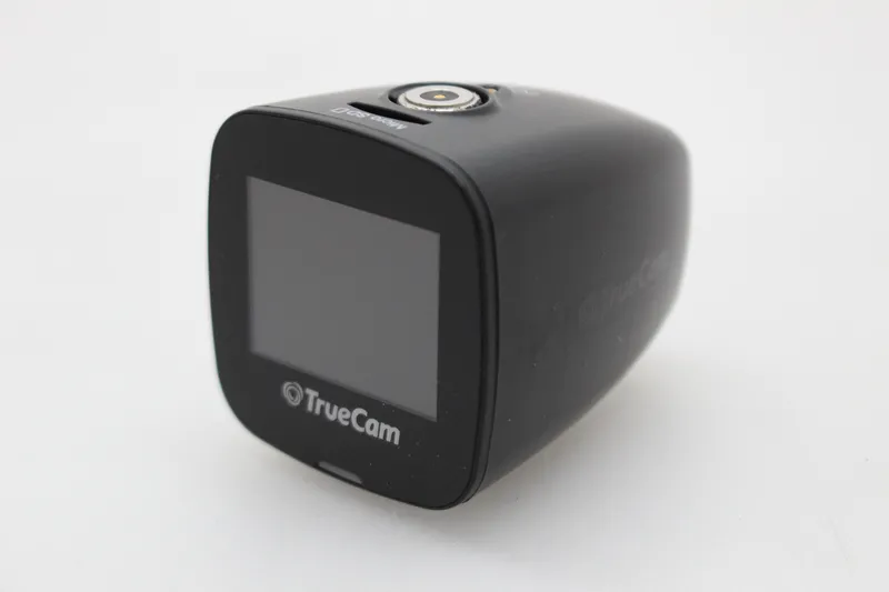 True Cam H5 Full Hd Dashcam Mit Gps Blickwinkel Horizontal Display Unvollständig B-Ware