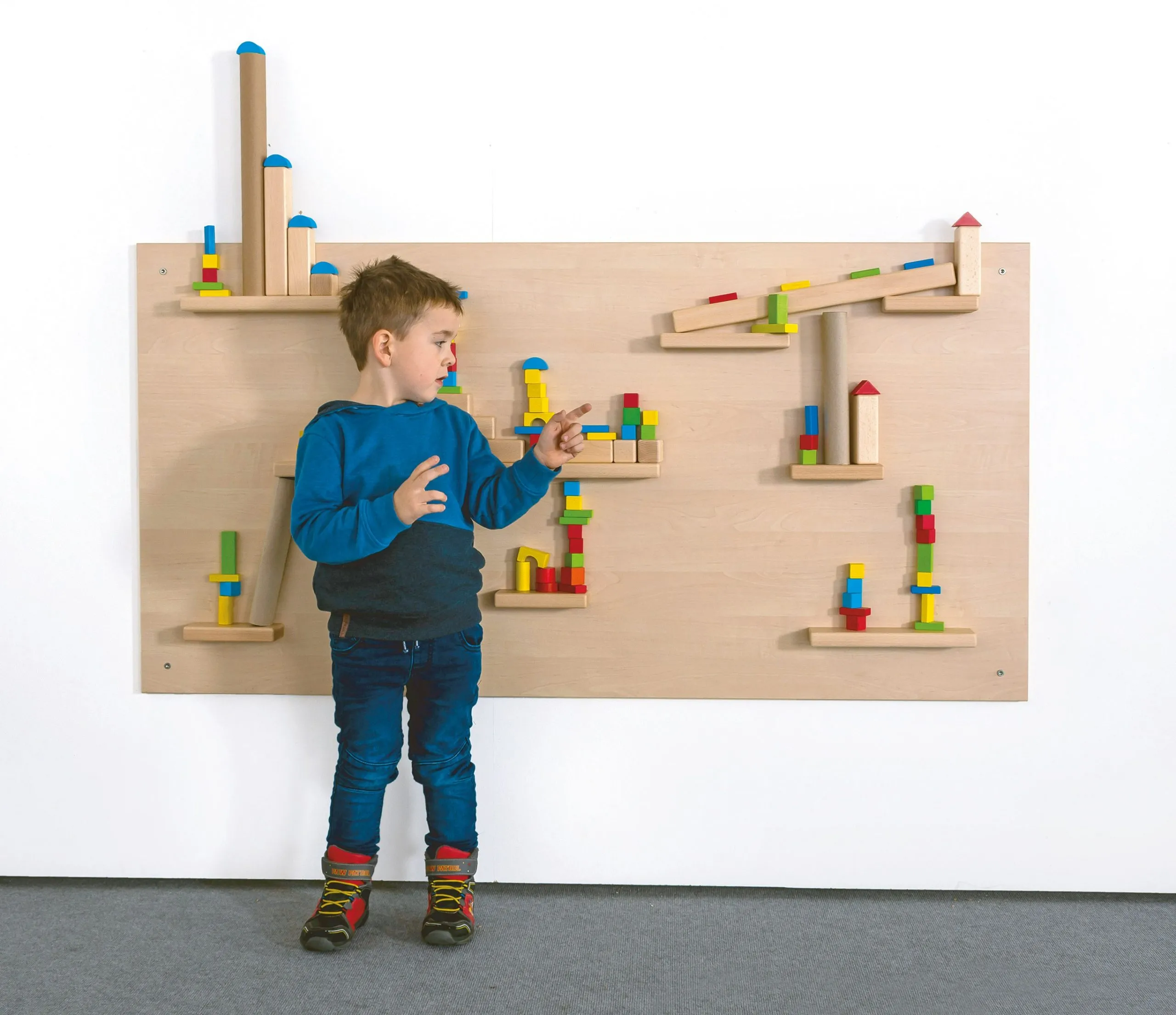 Bausteinwand, optional mit Riesenbausteinen