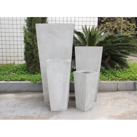 Set aus 4 MARGHERITA-Außentöpfen aus synthetischen Fasern