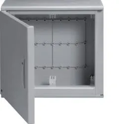 Wandschrank univers IP65 SK II 550 x 600 x 300mm Polyester UV geschützt Hager FL32SP